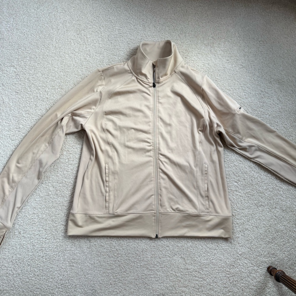 NWT matching athletic set jacket and leggings - Picture 2 of 9